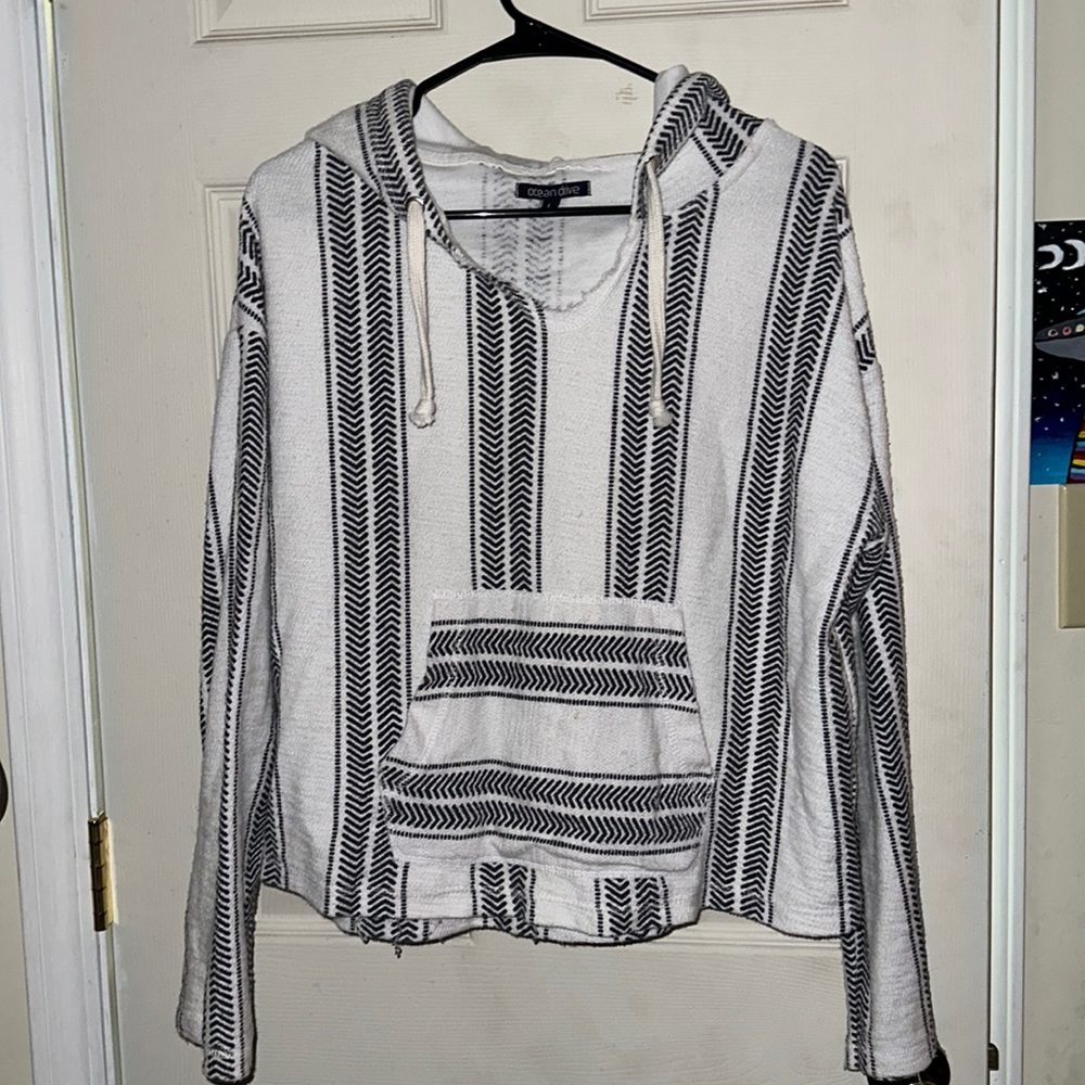 Ocean drive pullover
